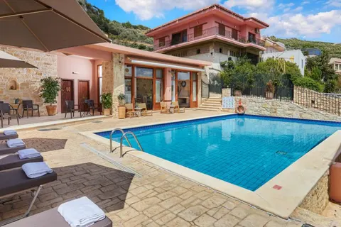 Petronikolis in Nikos Kazantzakis Municipal Unit — foto 26