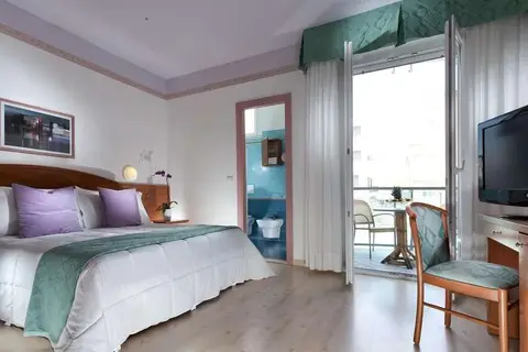 Hotel Lungomare in Cesenatico — foto 3