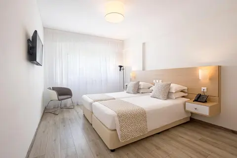 Sofianna Resort & Spa in Paphos — foto 28