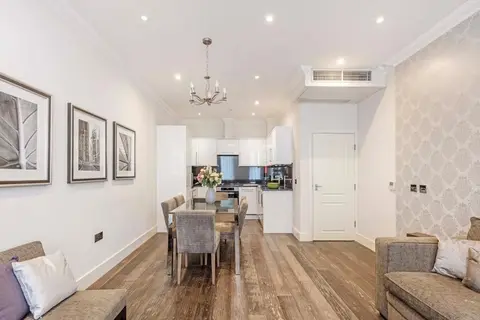 Ashburn Court Apartments in Londen — foto 20