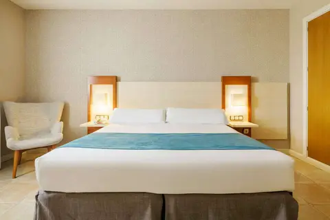 Hotel ILUNION Fuengirola in Fuengirola — foto 25