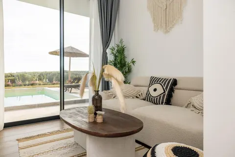 Flamingo View Suites & Villas in Νέα Ποτίδαια Νέων Μουδανιών Χαλκιδικής — foto 16