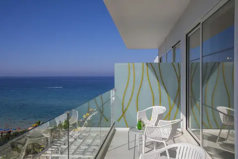 Constantinos The Great Beach Hotel in Παραλίμνι — foto 28