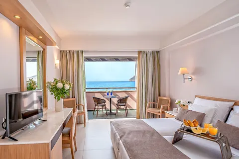 Porto Platanias Beach Resort & Spa in Agía Marína — foto 13