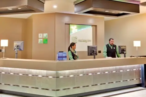 Holiday Inn Hotel & Suites Anaheim in Anaheim, foto 8