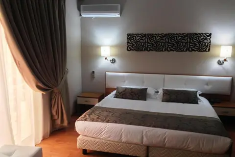 Hotel Arvi in Durres — foto 6