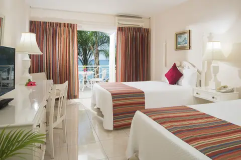 SeaGarden Beach Resort in Montego Bay — foto 5