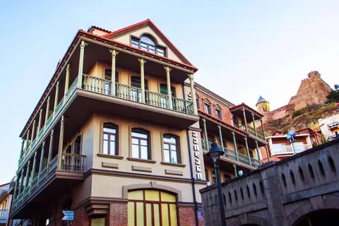 Old Meidan Tbilisi in Tbilisi — foto 10