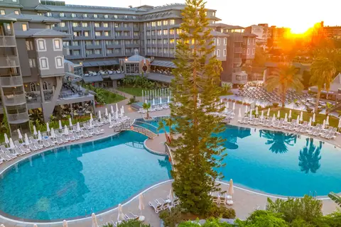 Nova Park Hotel in Manavgat