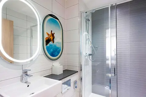 ibis Styles London Heathrow Airport in Londen — foto 18