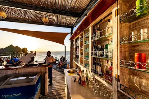 Chale Island Resort in Kasemeni ward — foto 9