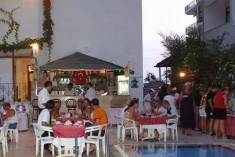 Kleopatra Celine Hotel in Alanya — foto 10