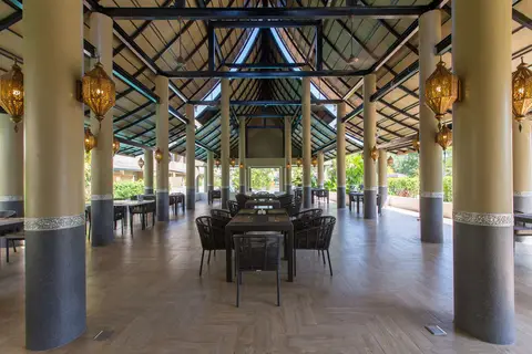 Maikhao Palm Beach Resort in ศรีสุนทร — foto 8