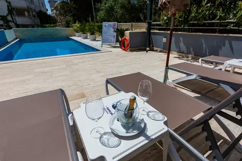 Hotel Idila Budva in Budva — foto 25