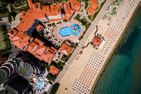 Helena Sands in Несебър — foto 19