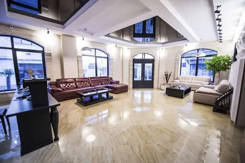 Tbilisi Inn in Tbilisi — foto 15