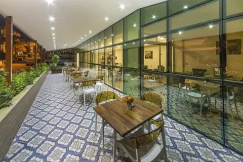 Kleopatra Atlas Hotel in Alanya — foto 7