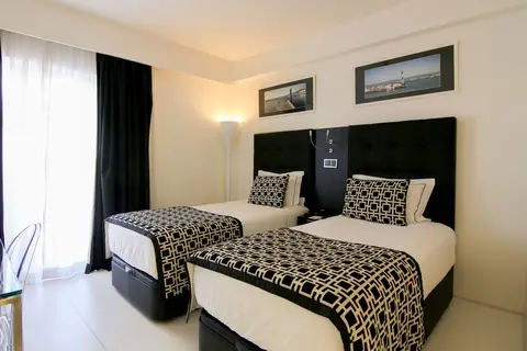 Faro Boutique Hotel in Mexilhoeira Grande — foto 18