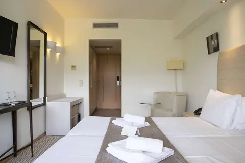 Olympian Bay Grand Resort in Λεπτοκαρυά — foto 4