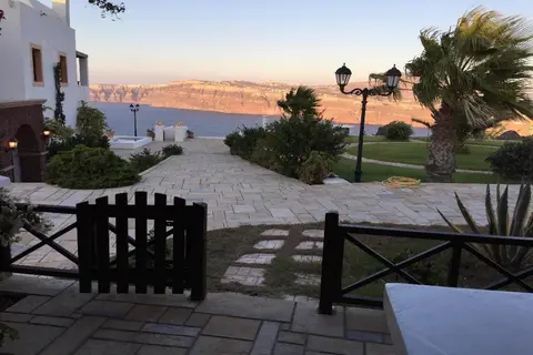 Maison Des Lys Luxury Suites in Δημοτική Ενότητα Θήρας — foto 14