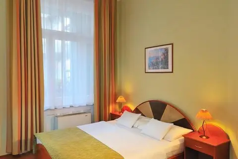 Baross City Hotel in Boedapest — foto 11