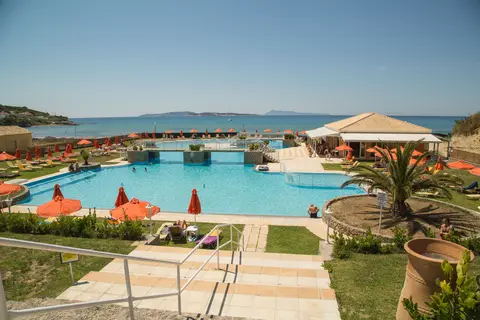 Hotel Athina in Άγιος Στέφανος — foto 17