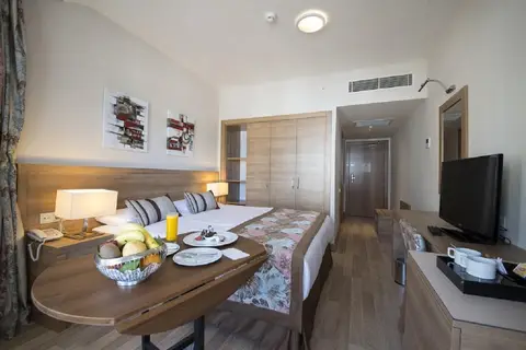 Ramada Resort by Wyndham Lara in Göle — foto 8