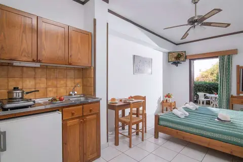 Iliostasi Beach Appartementen in Koutouloufari, foto 3