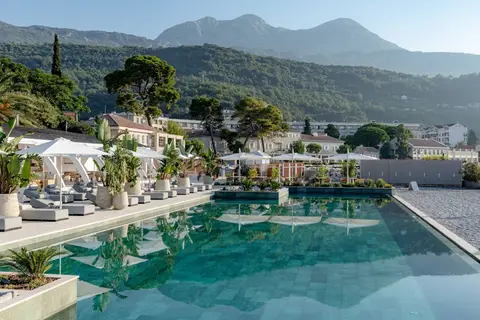 Lazure Hotel & Marina in Meljine