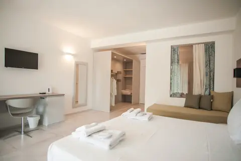 Luna Minoica Suites & Apartments in Montallegro, foto 28