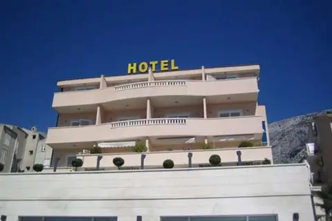 Hotel Rosina in Makarska — foto 20