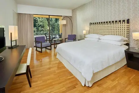 Sheraton Rhodes Resort in Ιαλυσός — foto 14