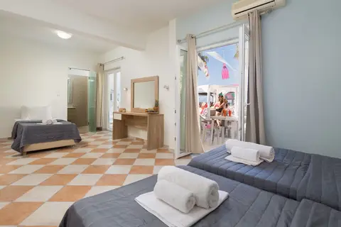 Paralia Studios in Δημοτική Ενότητα Λευκιμμαίων — foto 17