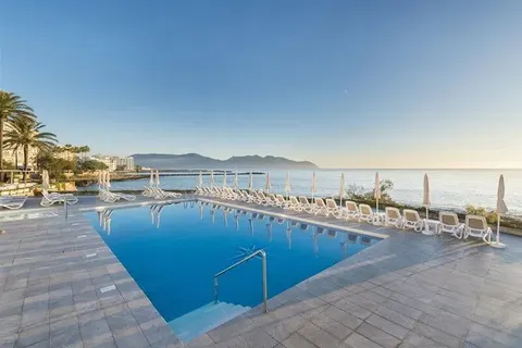 Hotel Atolon & Kaafu Beach Club in Son Servera