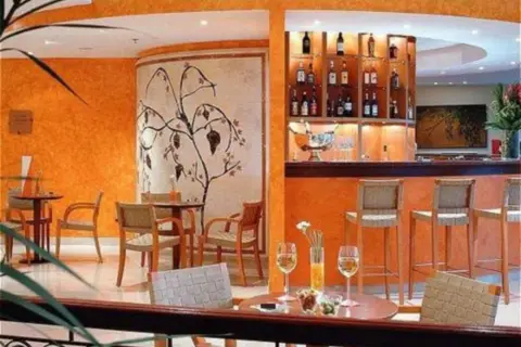 Sofitel Athens Airport in Δημοτική Ενότητα Σπάτων - Λούτσας — foto 4