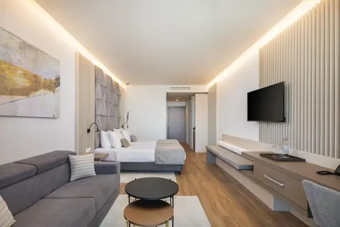 Aminess Laurel Khalani Hotel in Makarska — foto 2