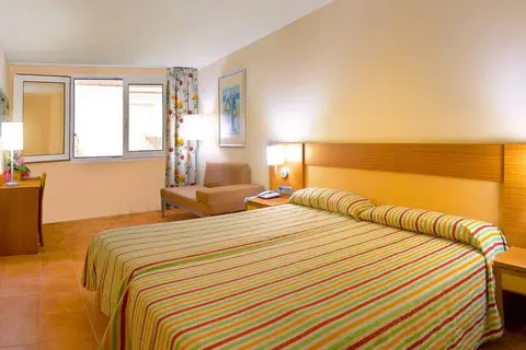 Hotel RH Casablanca & Suites in Peníscola / Peñíscola — foto 3