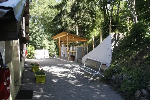 Camping L Aventure in Presle — foto 4