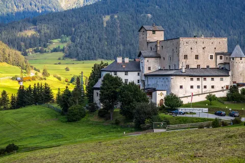 Ontdek het Oberinntal en de Reschenpas vanuit Nauders foto 2