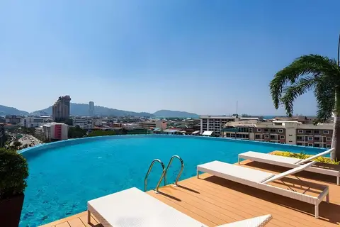The Marina Phuket Hotel in ตำบลป่าตอง — foto 2