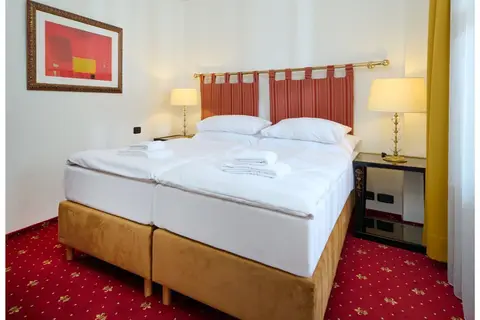 Hotel Bologna in Praag — foto 17