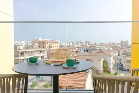 Hotel Indigo Larnaca in Larnaca — foto 13