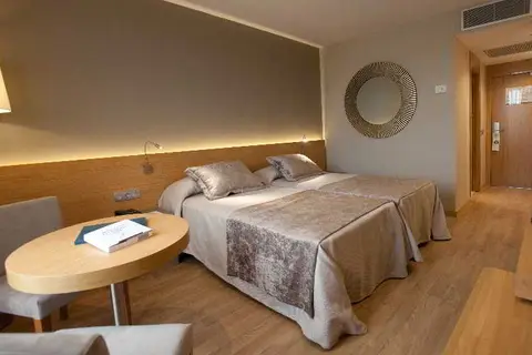 Hotel M.A. Sevilla Congresos in Sevilla — foto 4