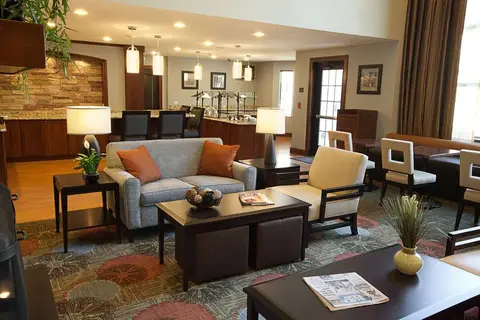 Staybridge Suites Miami International Airport in Miami — foto 8