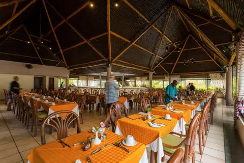 Travellers Beach Hotel & Club in Kasemeni ward — foto 16