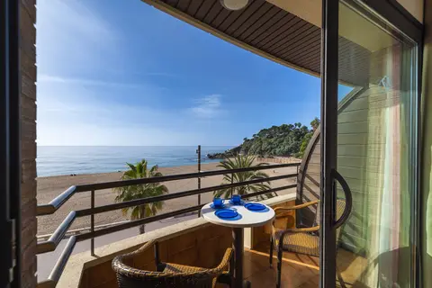 Almirall Apartaments in Lloret de Mar — foto 7