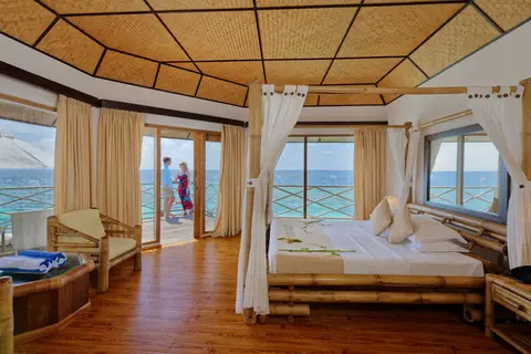 Angaga Island Resort & Spa in Angaga Island Resort — foto 23