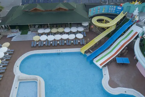 Beach Club Doganay in Alaşehir — foto 27
