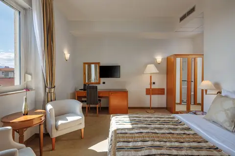 Grand Hotel Bonavia in Rijeka — foto 16