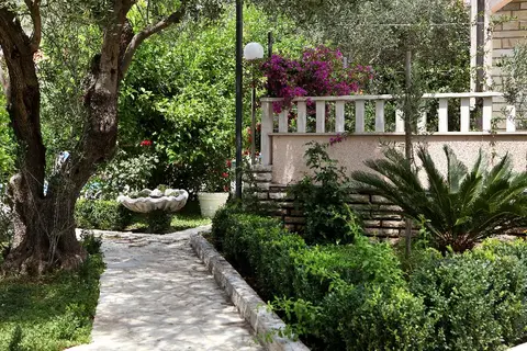 Villa Sun in Seget Vranjica